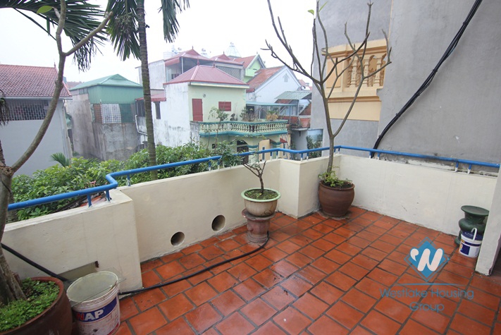 A cheap house for rent in Au co, Tay ho, Ha noi